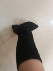 Black Boots