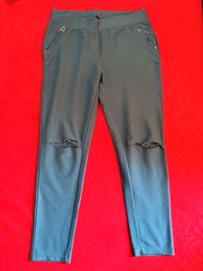 straight pants