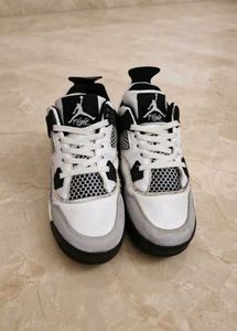 White Mens Stylish Sneakers