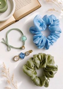 2 PCS Women Scrunchies & Hair accessories Set