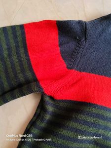 New 8-9 Yrs Kids Sweatshirt (Stripped Multicolor)
