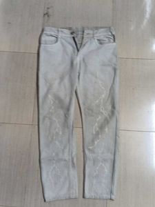 Light Wash Jeans with Lightning Print