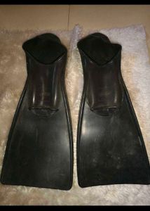 Black Swim Fins UK 9.5