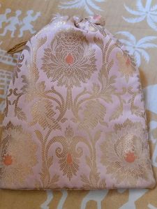 Golden Brocade Potli Bag with Tassel Drawstring –