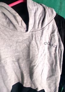 Sweatshirt For Boy- 7-8 Years