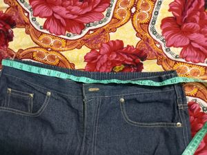 Short Length Style Jeans