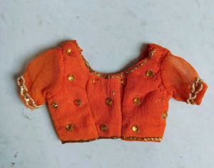 only one traditional Dolls  dress