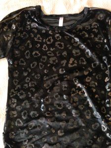 Stylish Black Velvet Leopard Print Top