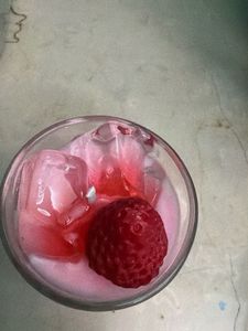 Strawberry Ice Candle