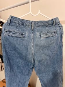 Light Wash Straight Leg Jeans