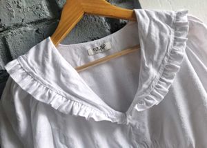 Korean style  White Ruffle Blouse