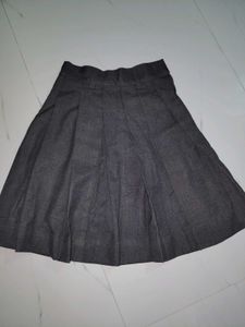 Vintage Pleated Charcoal Gray Skirt