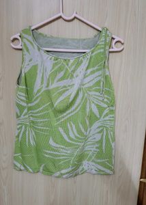 Green Leaf Print Tank Top