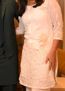 White Embroidered Kurta