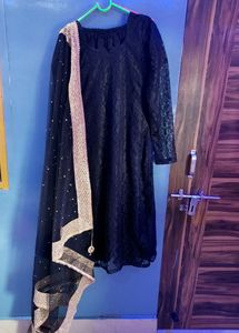 8 Mtr Sarara Set With Beautiful Heavy Dupatta