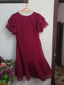 Elegant Red Ruffle Sleeve Dress