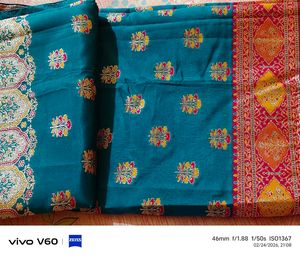 Gorgeous Teal &amp; Gold Patterned Saree