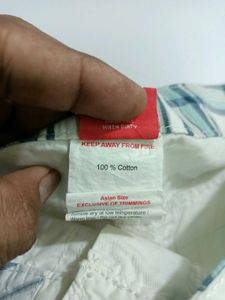 Puma White Cargo Shorts Size 30
