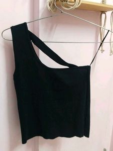 Black One Shoulder Top