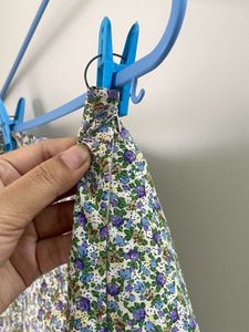 A-line skirt with slit