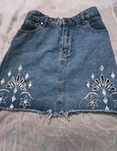 Women Skirts