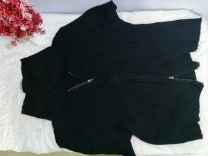 Black Ribbed Zip-Up Top