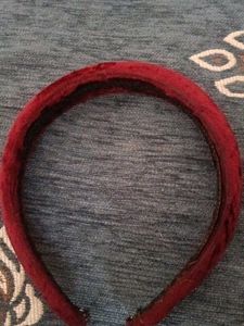 very trendy and beautifull hair band with combo