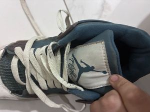 Jordan Sneakers