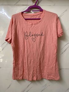 casual tshirt Which Can Be Worn On Denim