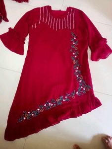 Elegant Red Embroidered Kurta Set