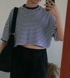 Striped oversized Cropped T-Shirt