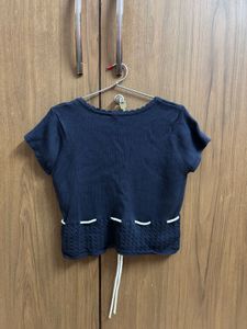 Navy V-Neck Cropped Knit Top