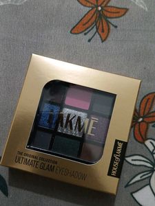Lakme Eyeshadow Palette