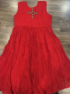 Vibrant Red Embroidered Ethnic kurti