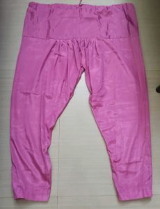 Today's Offer : Green &amp; Pink Suit