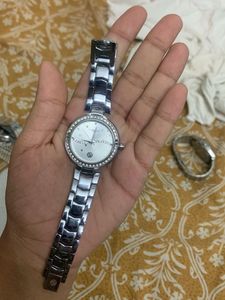Carlton London og women watch
