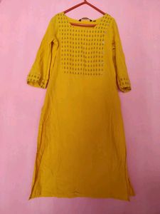 Straight Kurti.
