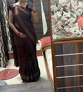 Elegant Maroon &amp; Gold Saree