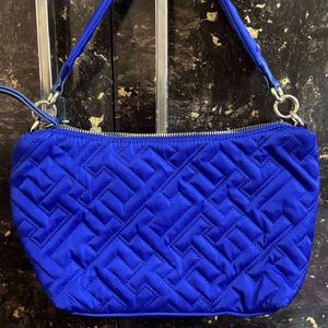 💓clearance sale💓Tommy hilfiger Quilted Bag