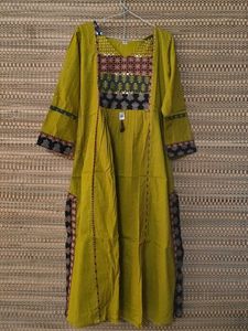 gamthi gujrati suit