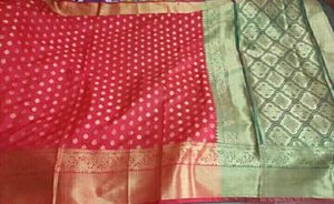 🤩Embellished Silk Blend Saree🤩