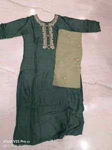 Green Embroidered Kurta with dupatta