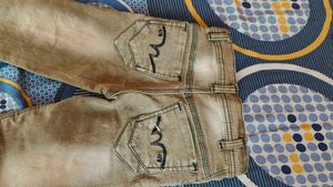 kids jeans 8 to 9