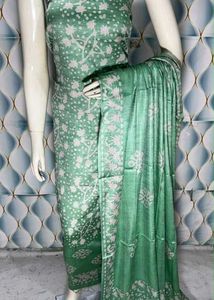 Beautiful Green Floral Kurta Set