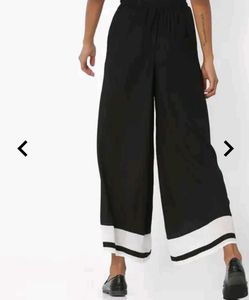 Chic Wide-Leg Pants with Contrast Hem