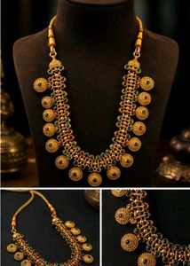Exquisite Gold Necklace with Red &amp; Green Stones