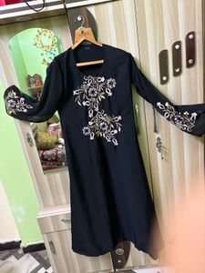 Elegant Black Embroidered abaya