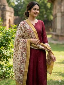 Paisley Print dupatta