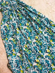 🎉beautiful printed midi dress for womens...