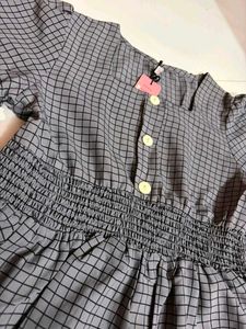 Chic Grey Checkered top